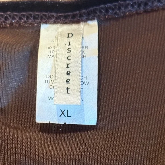 Discreet Brown Velvet Velour Ruched Sleeve top, size XL - Picture 4 of 8